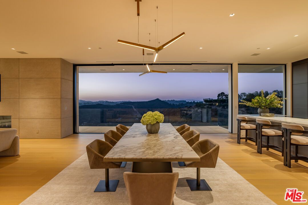 Dining room, Interior, Pendant Lights, Recessed Lighting, Wood Texture Flooring