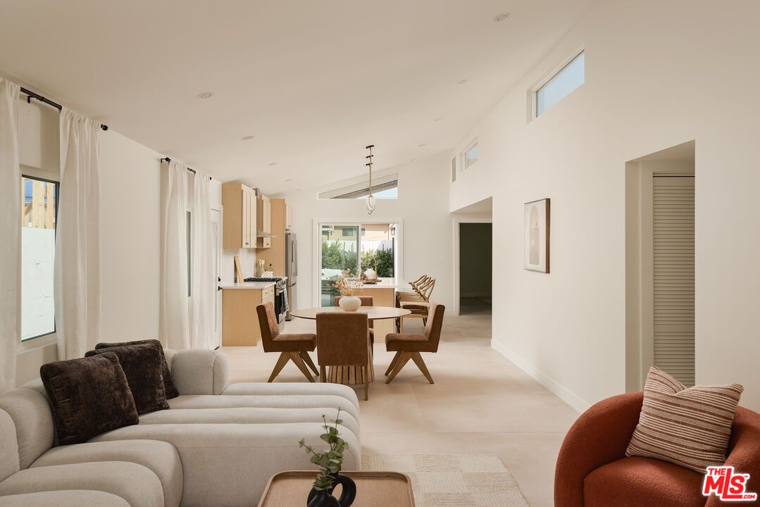 Dining room, Interior, Kitchen, Living room, Pendant Lights, Recessed Lighting