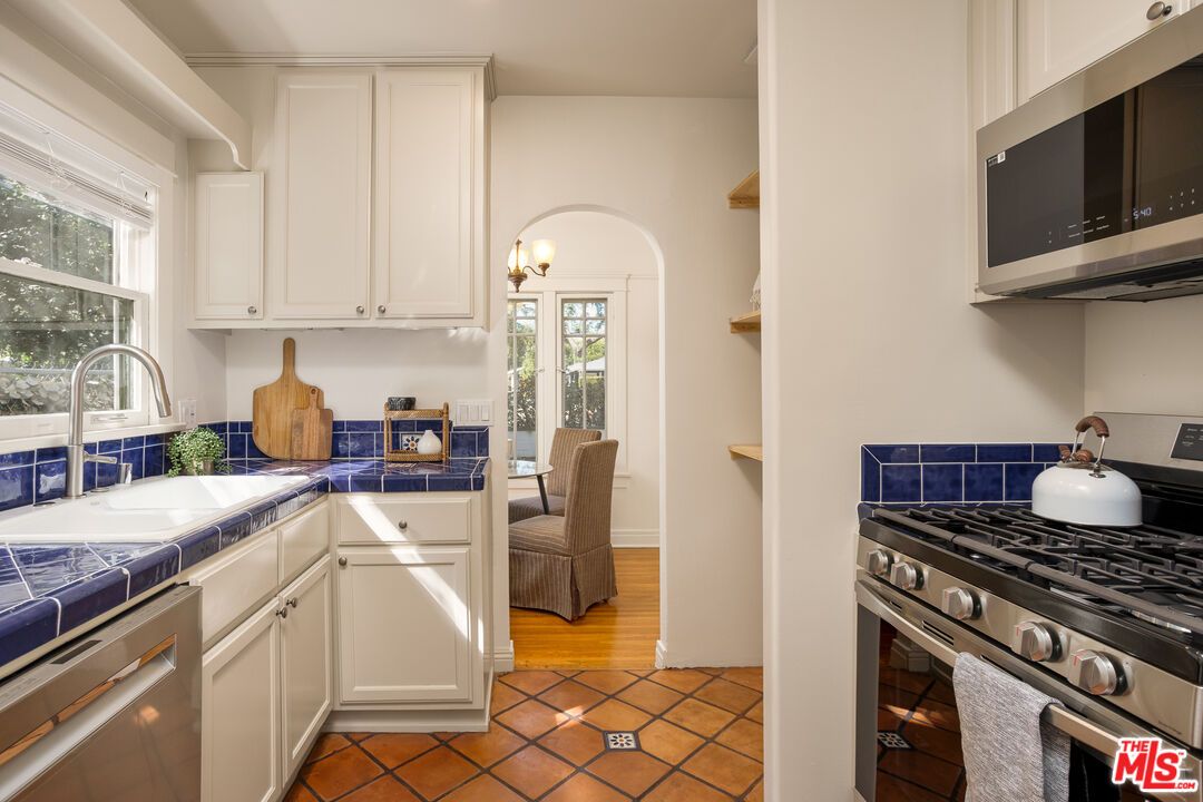 Interior, Kitchen, Stainless Steel Appliances, Tile Countertops