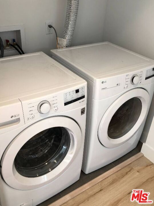Interior, Utility Closets, Washer