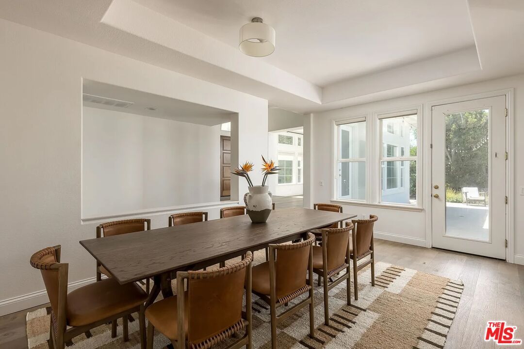 Dining room, Interior, Wood Texture Flooring