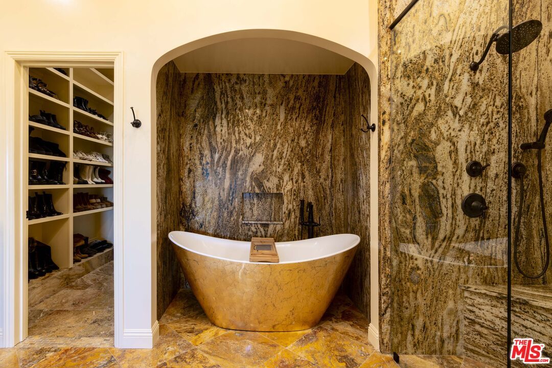 Bathroom, Free Standing Baths, Glass Shower, Interior