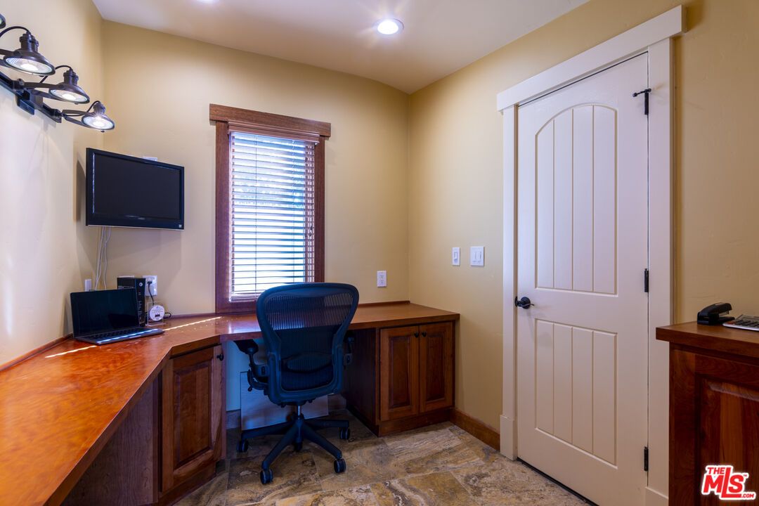 Home Office, Interior, Recessed Lighting