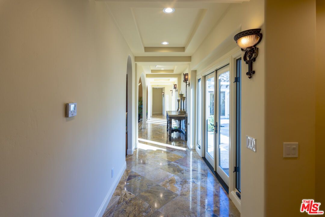 Interior, Recessed Lighting