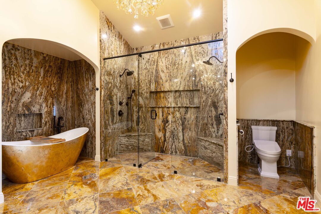Bathroom, Free Standing Baths, Glass Shower, Interior, Recessed Lighting