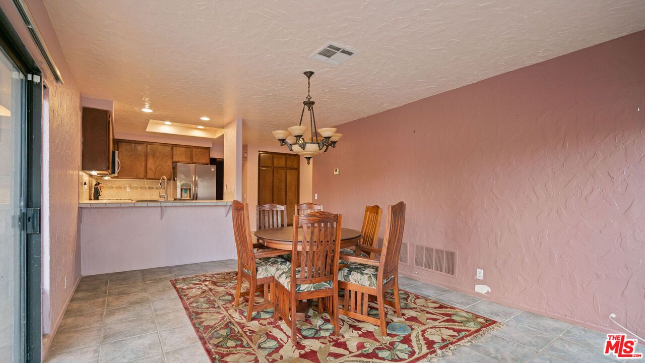 Chandelier, Dining room, Interior, Kitchen, Recessed Lighting