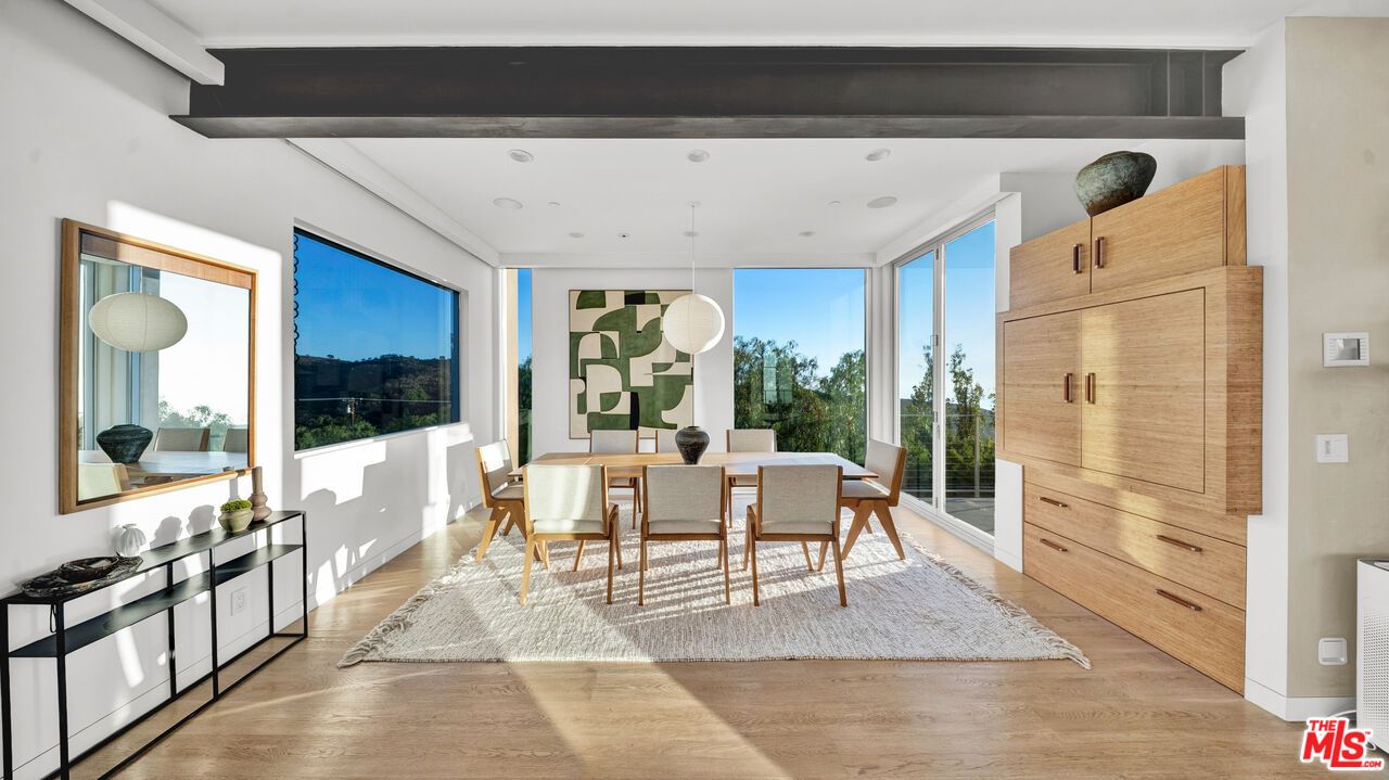 Dining room, Interior, Pendant Lights, Recessed Lighting, Wood Texture Flooring