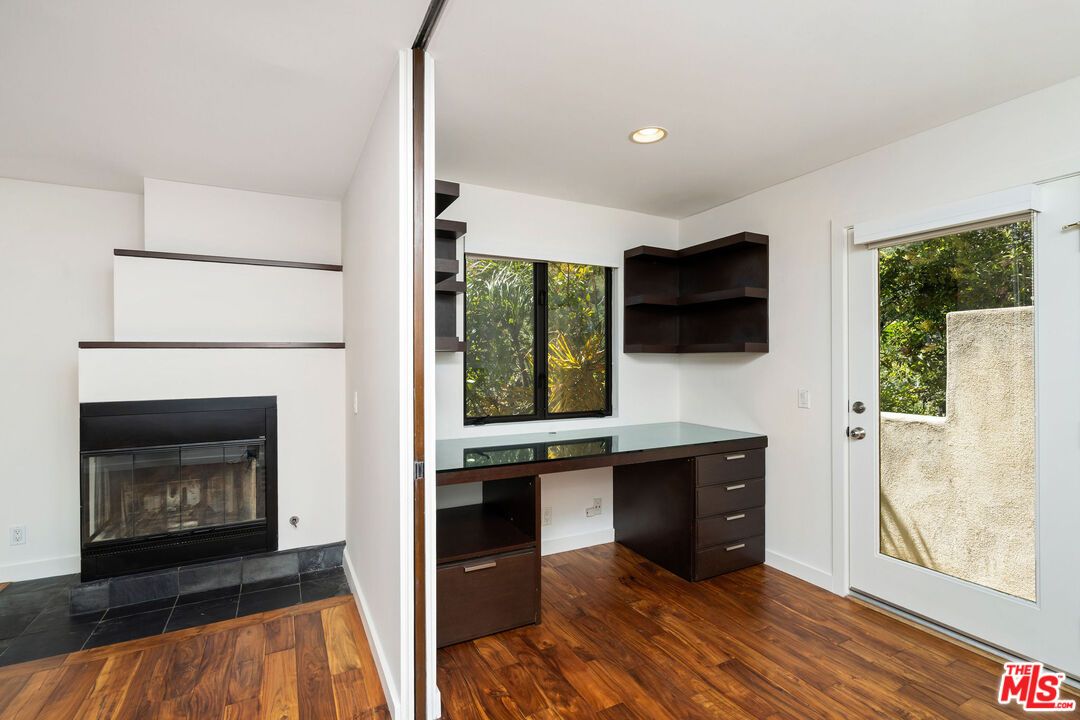 Fireplace, Interior, Recessed Lighting, Wood Texture Flooring