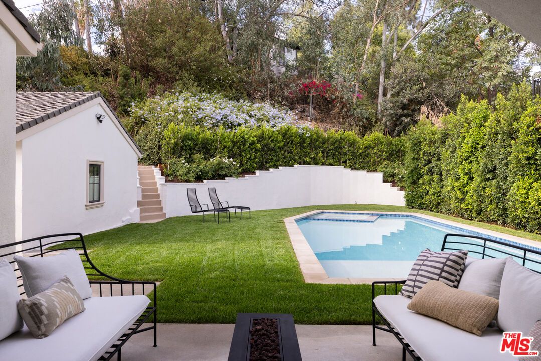 Backyard, Exterior, Pool