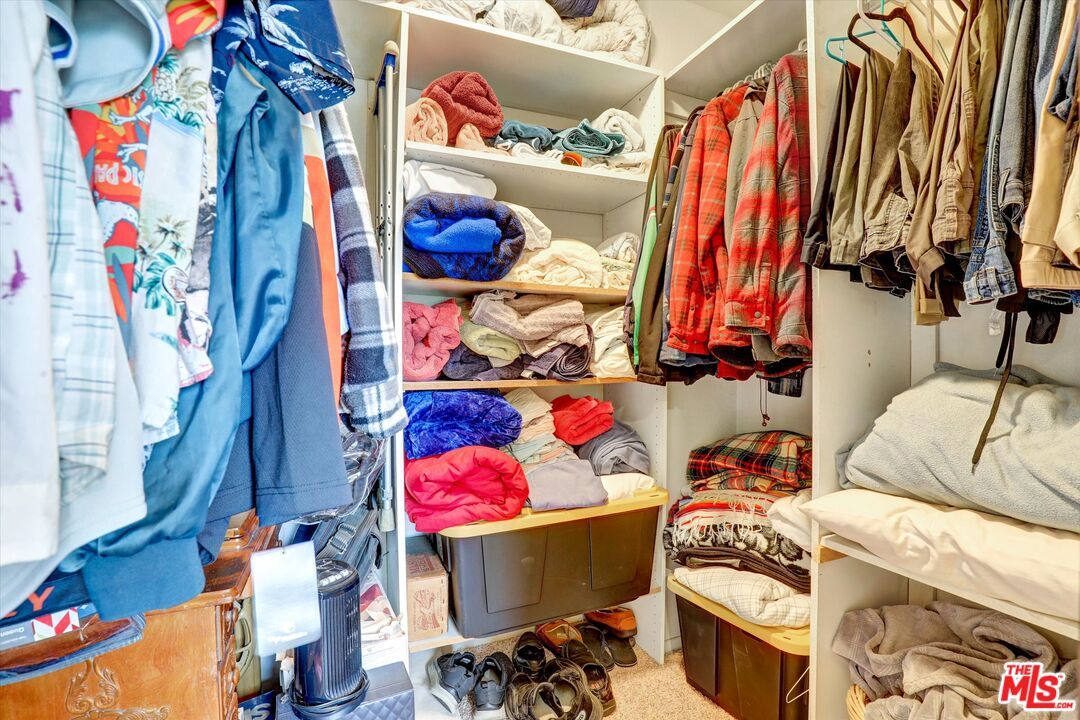 Interior, Walk-in Closets