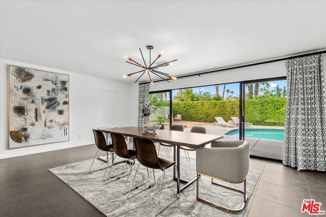 Dining room, Interior, Pendant Lights