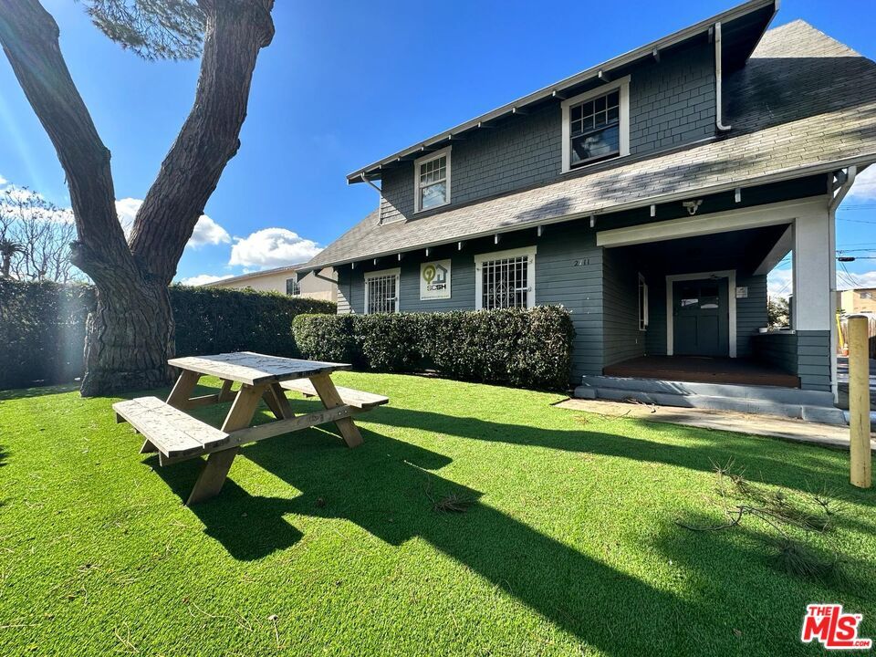 Backyard, Exterior, Facade, American Craftsman