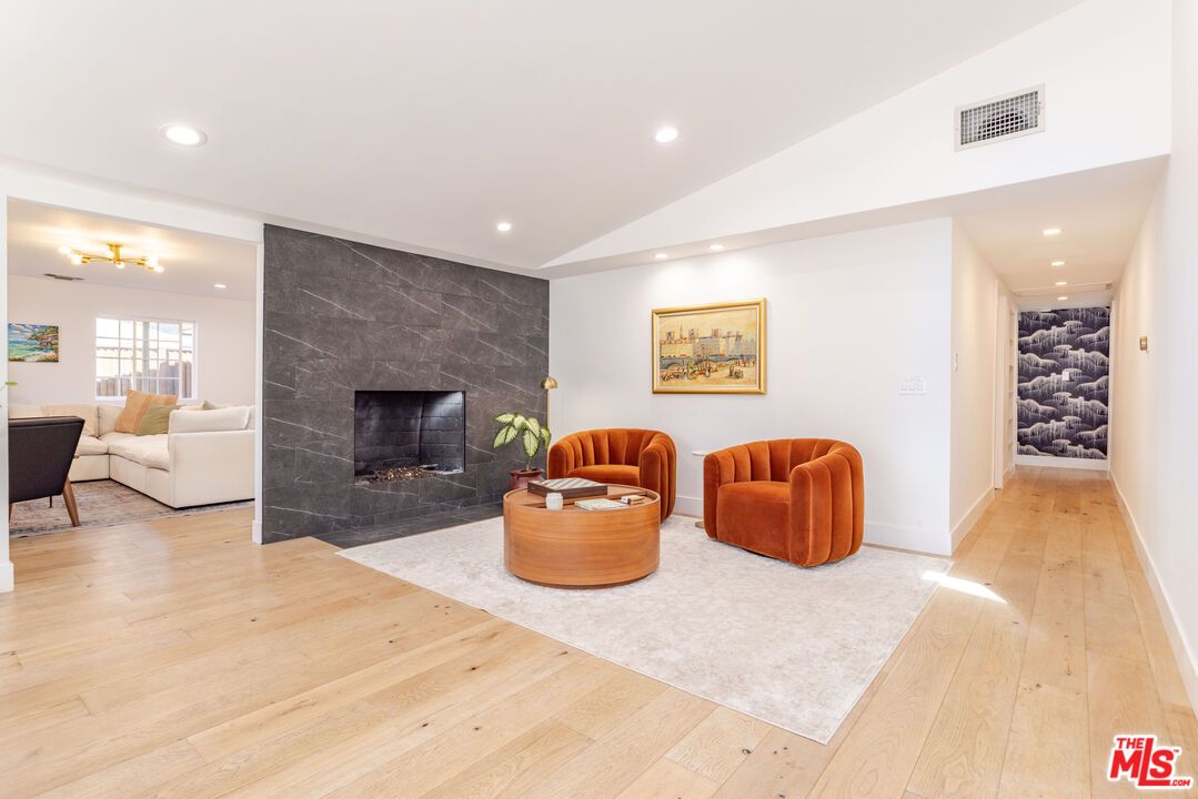 Fireplace, Interior, Living room, Recessed Lighting, Wood Texture Flooring