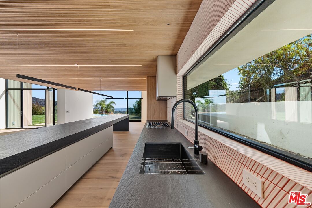 Interior, Recessed Lighting, Wooden Ceilings, Wood Texture Flooring