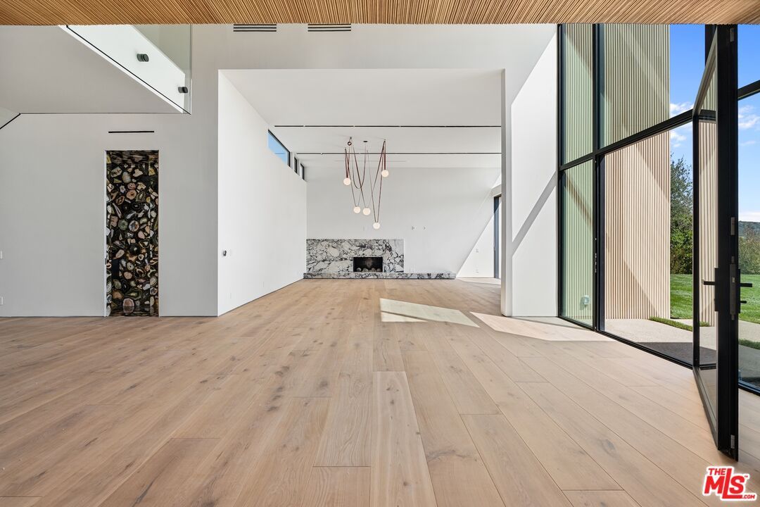 Fireplace, Interior, Pendant Lights, Wood Texture Flooring