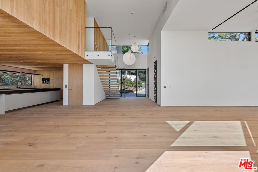 Interior, Pendant Lights, Recessed Lighting, Wood Texture Flooring, Wooden Walls