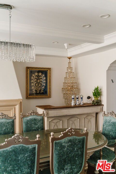 Chandelier, Interior, Recessed Lighting