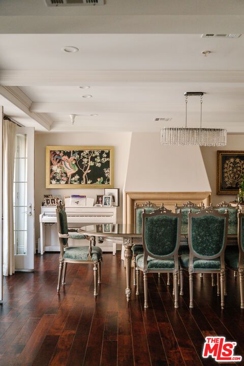 Chandelier, Dining room, Interior, Pendant Lights, Recessed Lighting, Wood Texture Flooring