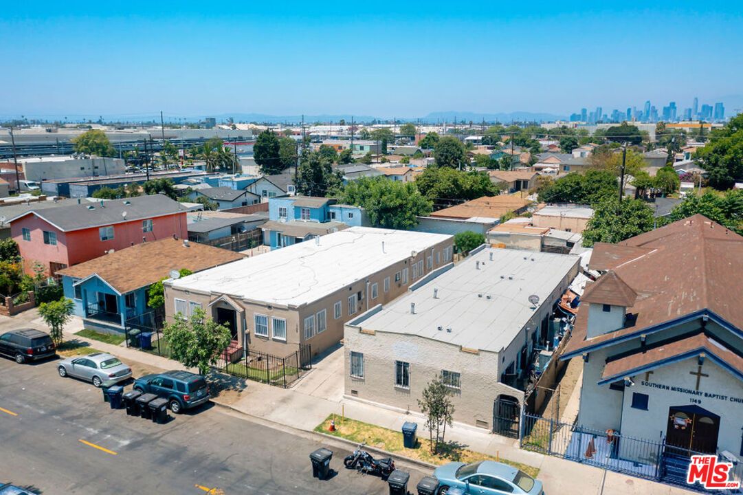 Exterior, Drone