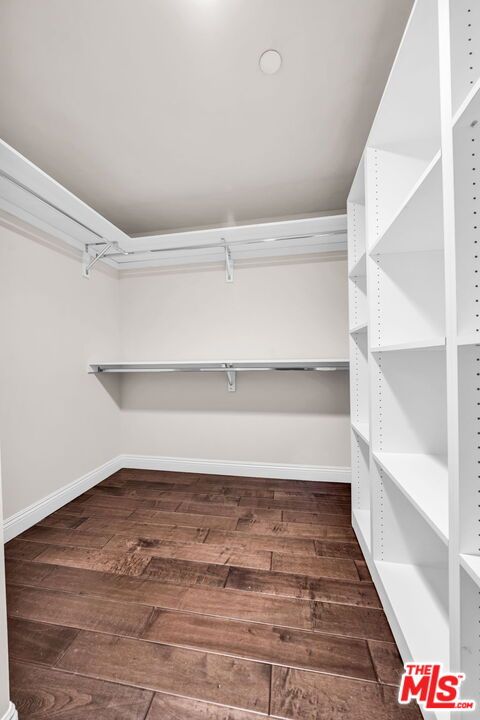 Interior, Recessed Lighting, Walk-in Closets, Wood Texture Flooring