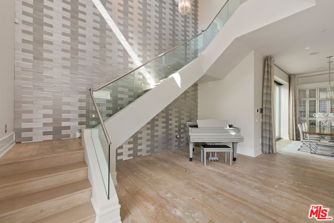 Dining room, Interior, Pendant Lights, Piano, Wood Texture Flooring