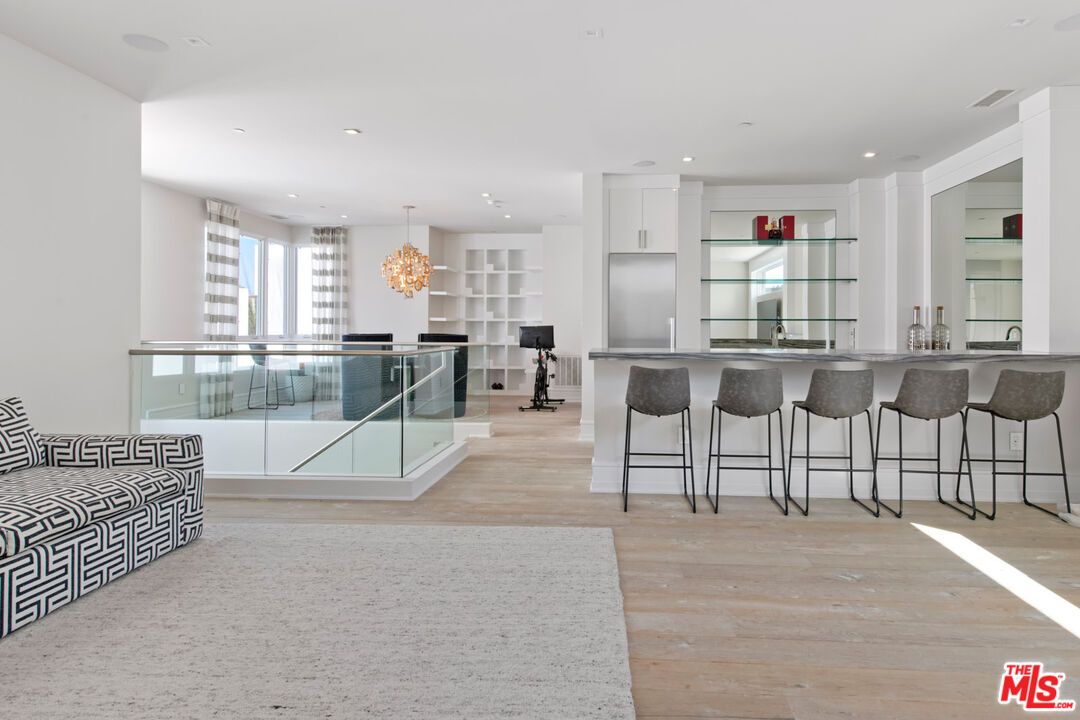 Chandelier, Interior, Kitchen, Recessed Lighting, Wood Texture Flooring
