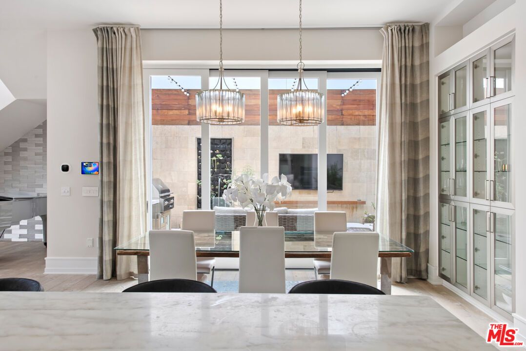 Chandelier, Dining room, Interior, Pendant Lights, Wood Texture Flooring