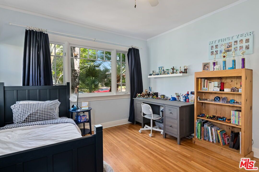 Bedroom, Home Office, Interior, Wood Texture Flooring