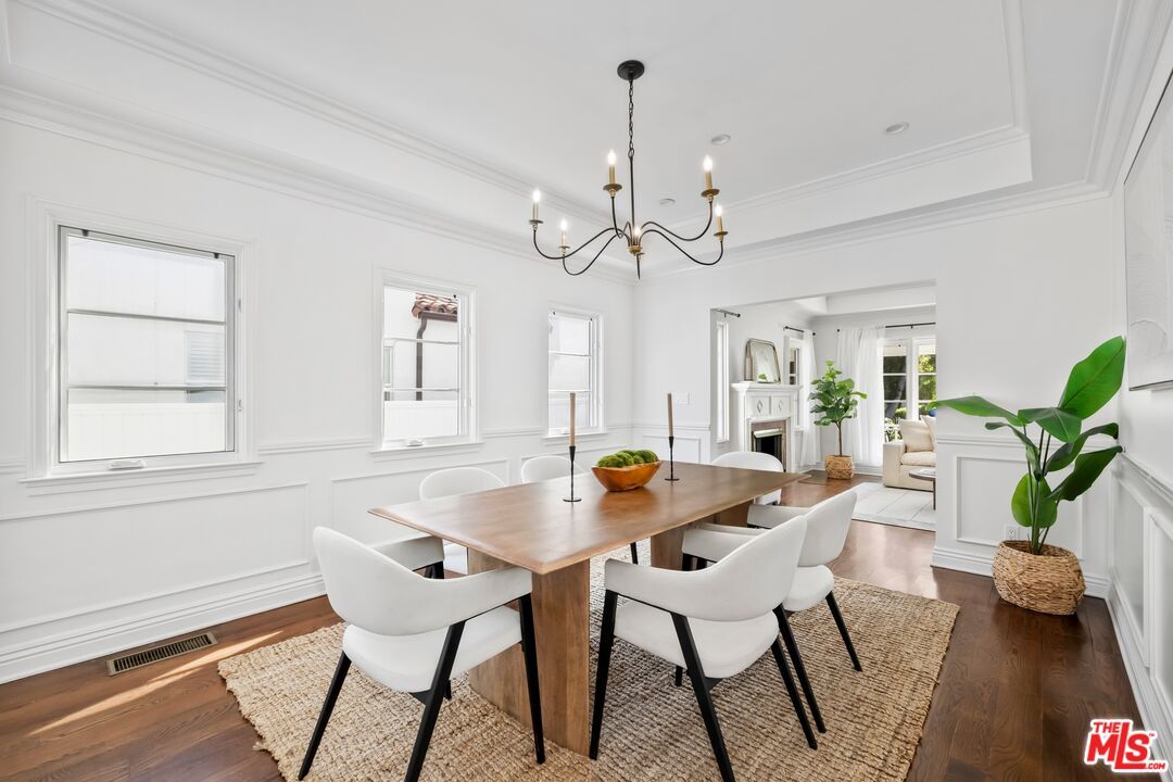 Chandelier, Dining room, Fireplace, Interior, Living room, Wood Texture Flooring