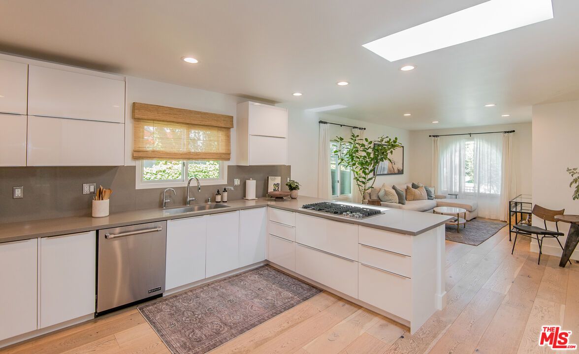 Interior, Kitchen, Living room, Recessed Lighting, Stainless Steel Appliances, Wood Texture Flooring