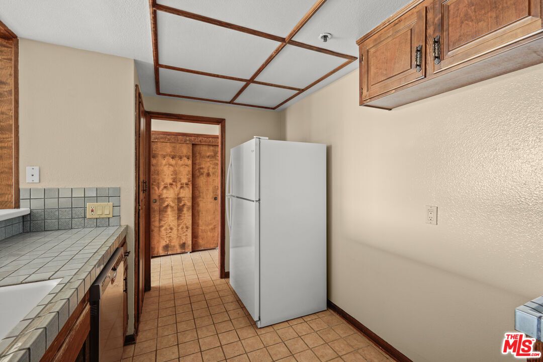 Interior, Kitchen, Tile Countertops