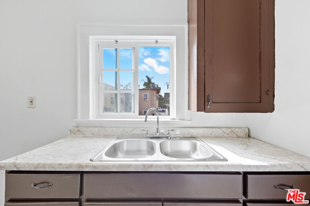 Interior, Kitchen, Water