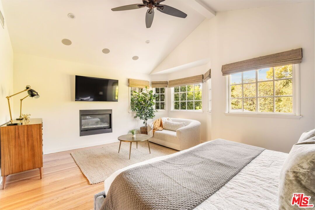 Bedroom, Fireplace, Interior, Wood Texture Flooring