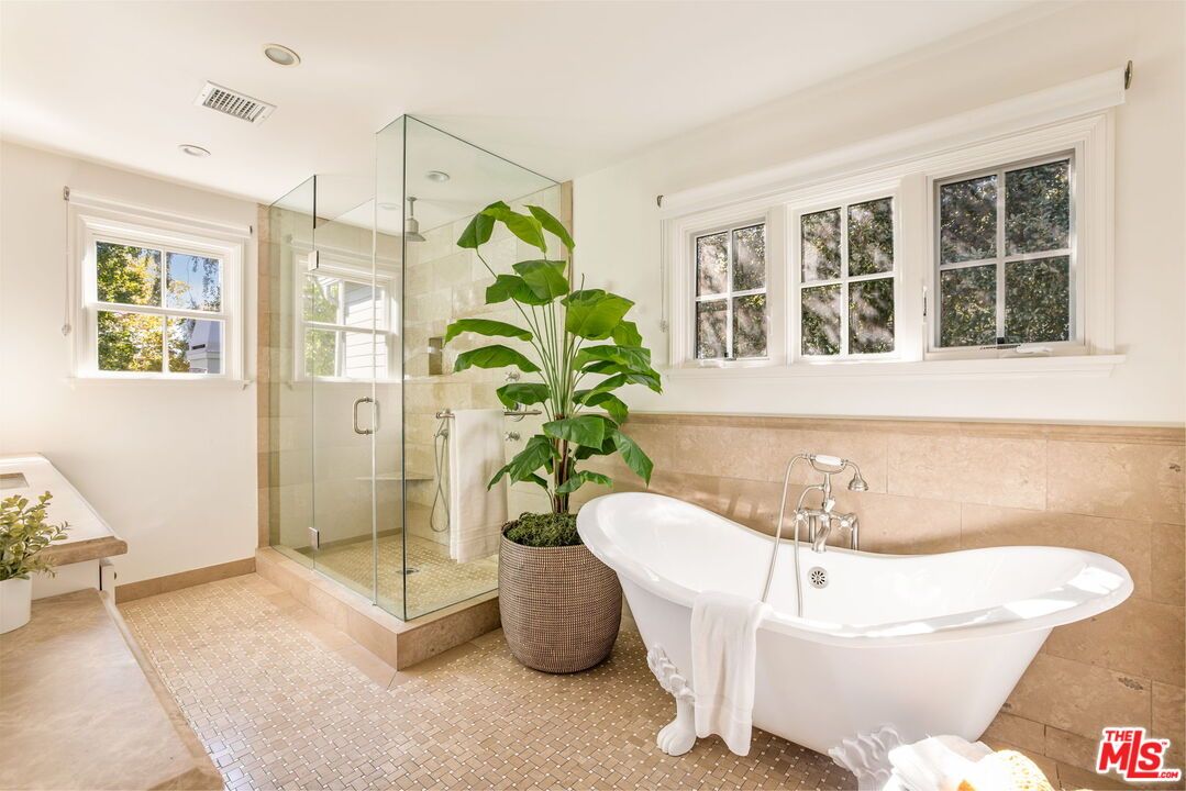 Bathroom, Free Standing Baths, Glass Shower, Interior, Recessed Lighting