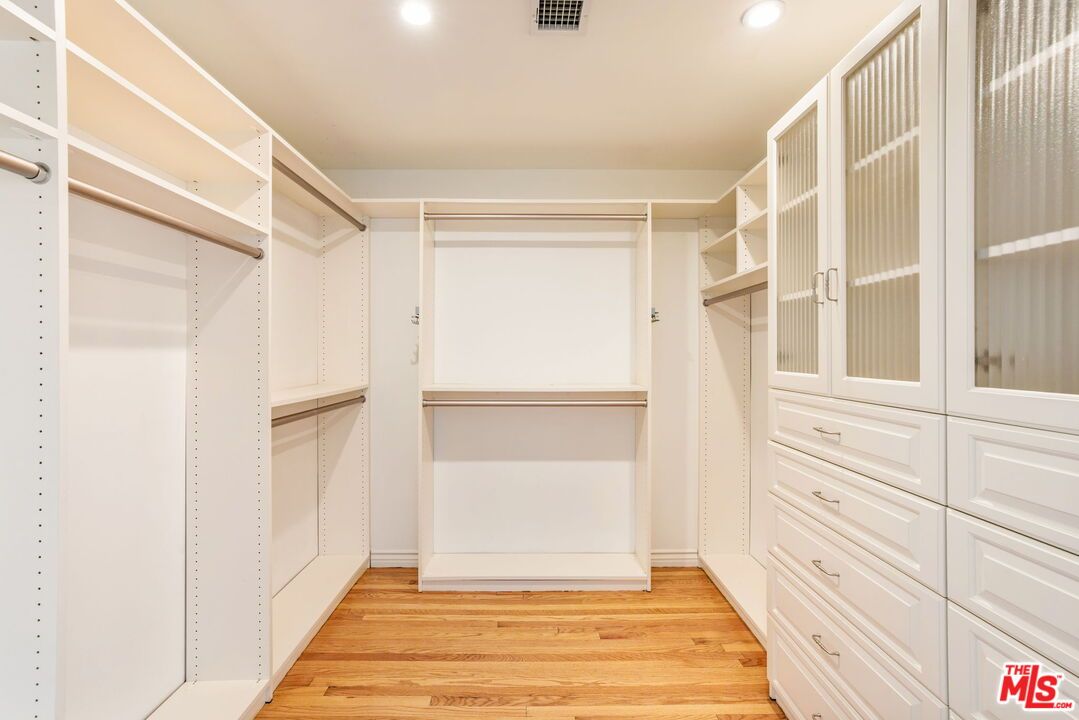 Interior, Recessed Lighting, Walk-in Closets, Wood Texture Flooring