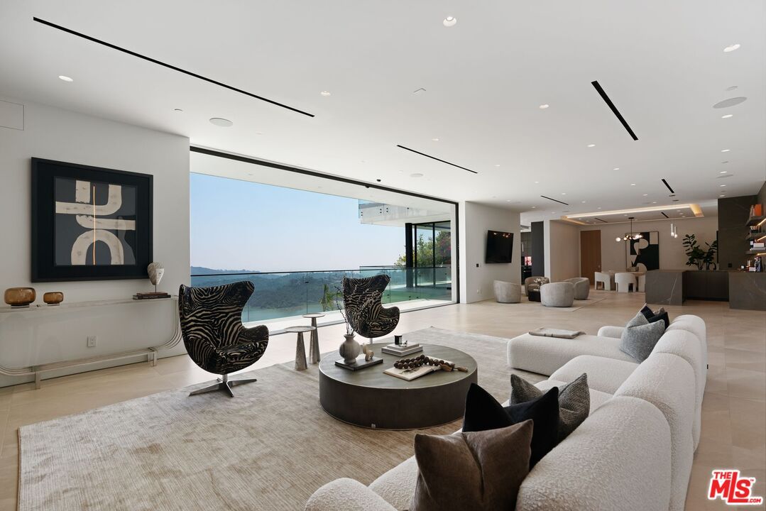 Interior, Living room, Pendant Lights, Recessed Lighting, Water