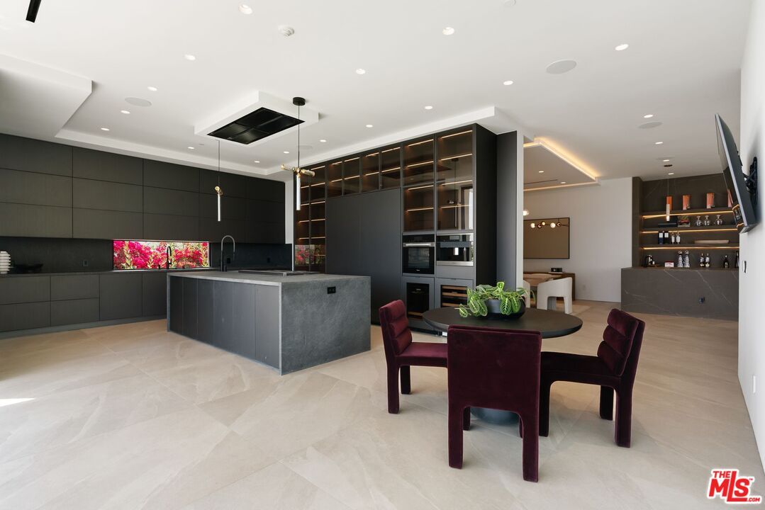 Dining room, Interior, Kitchen, Pendant Lights, Recessed Lighting