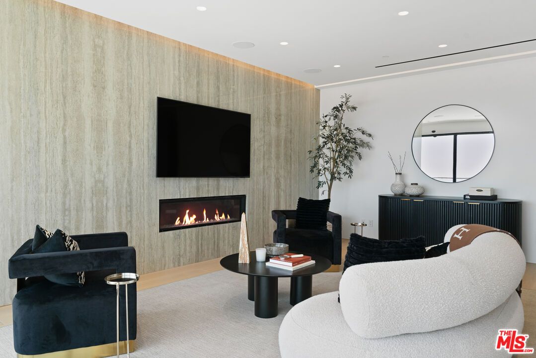 Fireplace, Interior, Living room, Recessed Lighting