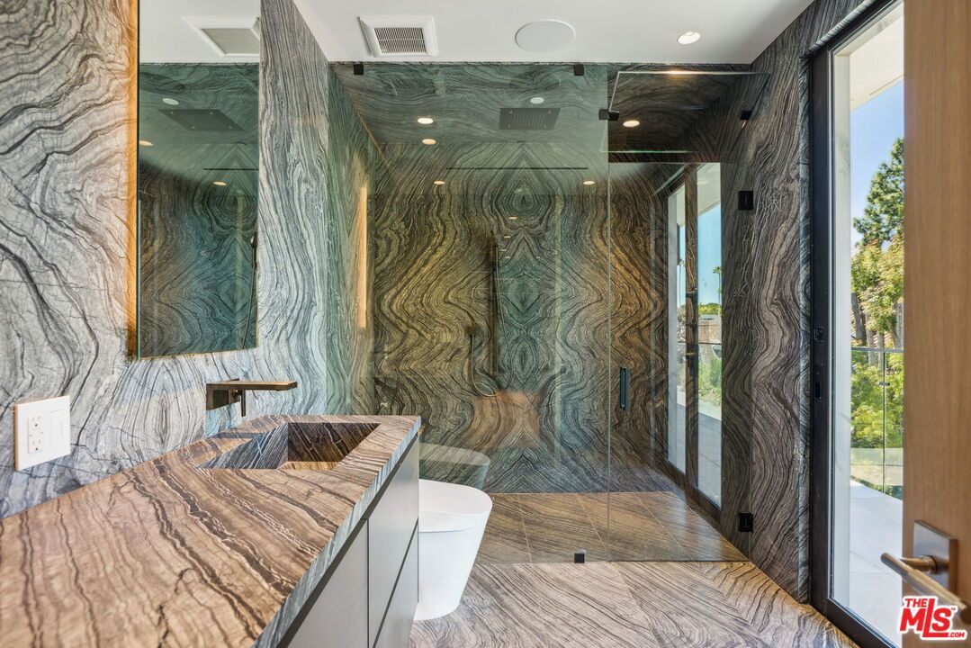 Bathroom, Interior, Recessed Lighting, Wood Texture Flooring