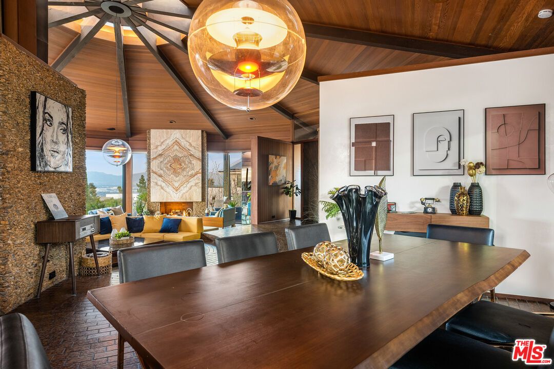 Dining room, Interior, Living room, Wooden Beams, Wooden Ceilings, Wood Texture Flooring