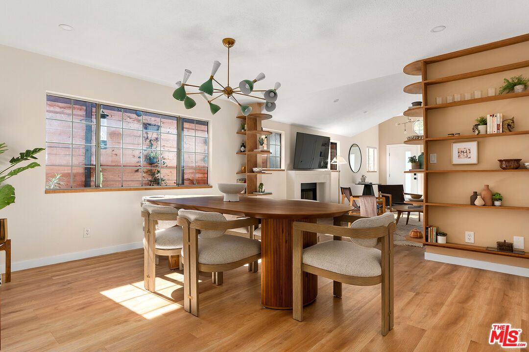 Dining room, Fireplace, Interior, Pendant Lights, Recessed Lighting, Wood Texture Flooring