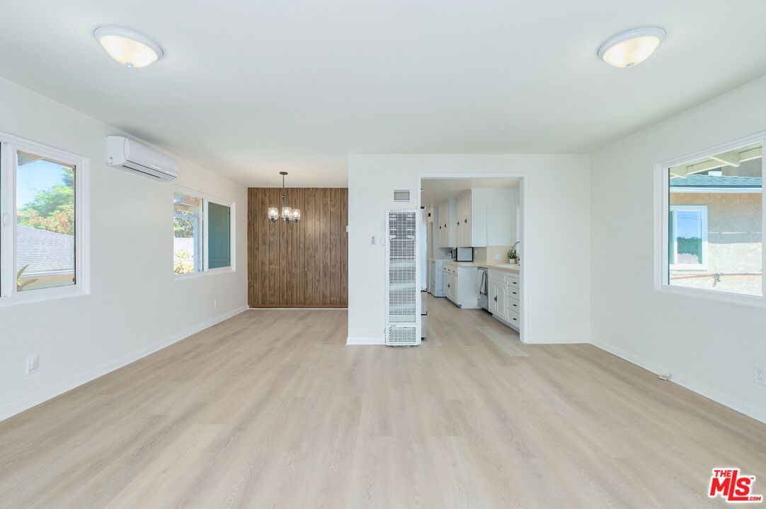Empty room, Interior, Kitchen, Pendant Lights, Wood Texture Flooring
