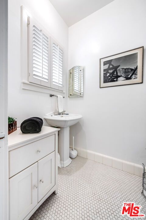 DE Listing image placeholder