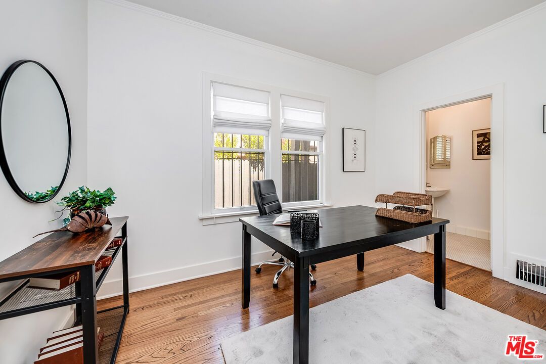 DE Listing image placeholder