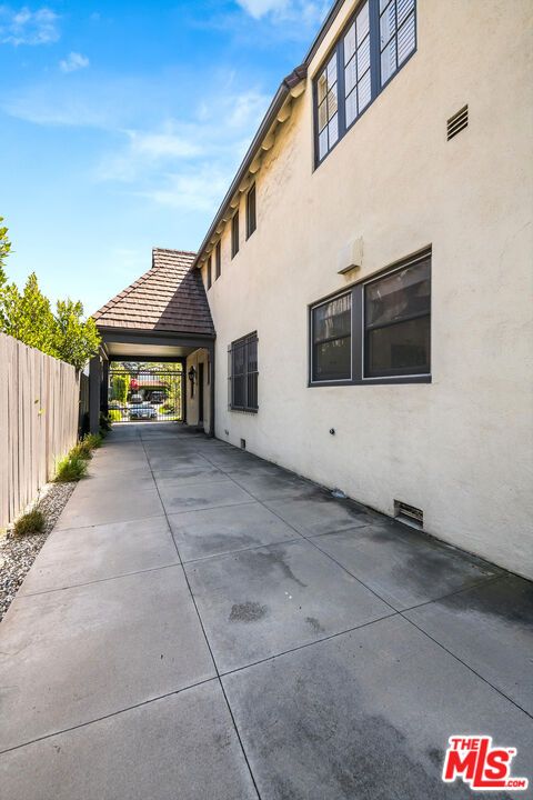 DE Listing image placeholder