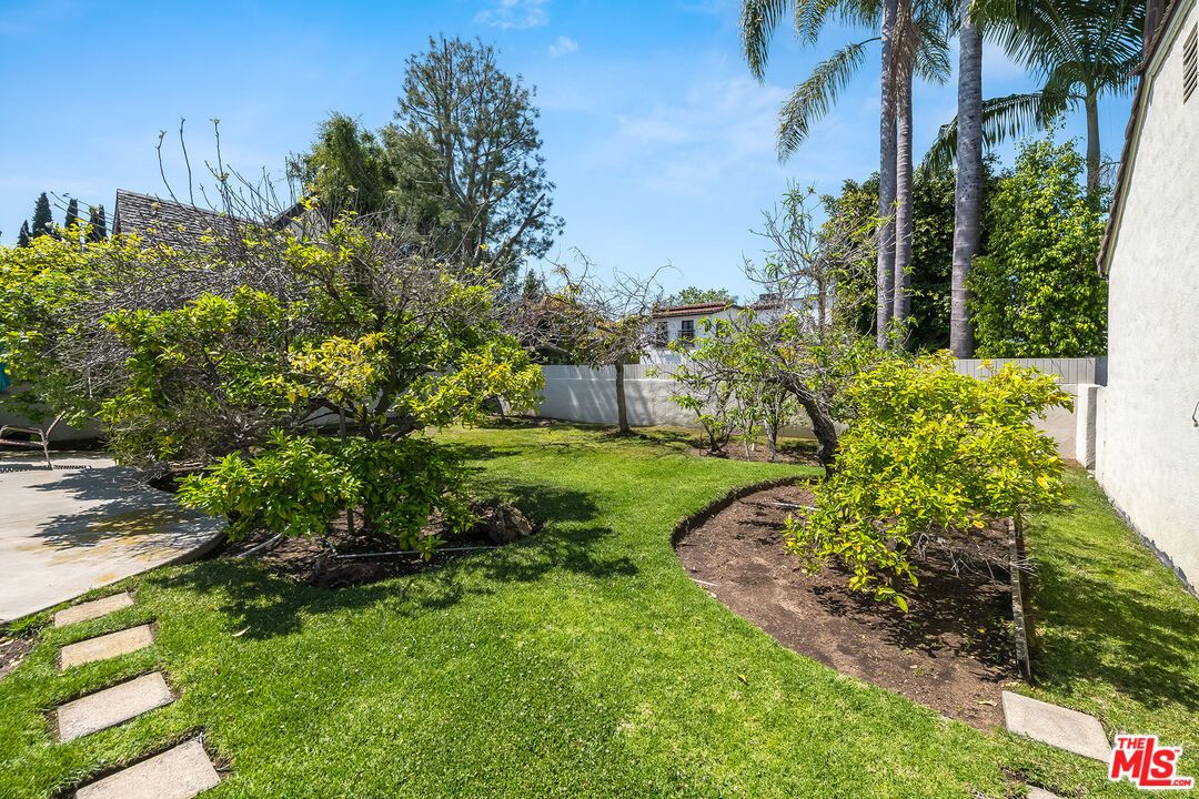 DE Listing image placeholder