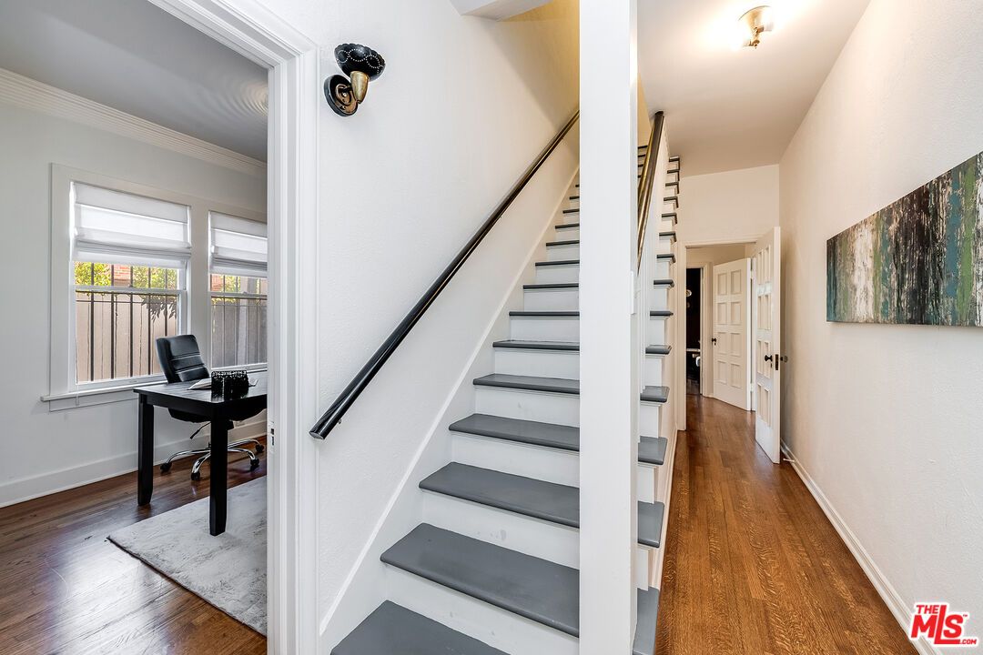 DE Listing image placeholder