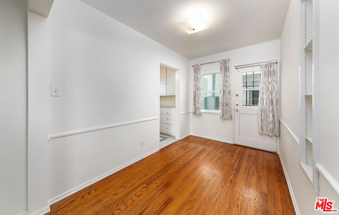 DE Listing image placeholder