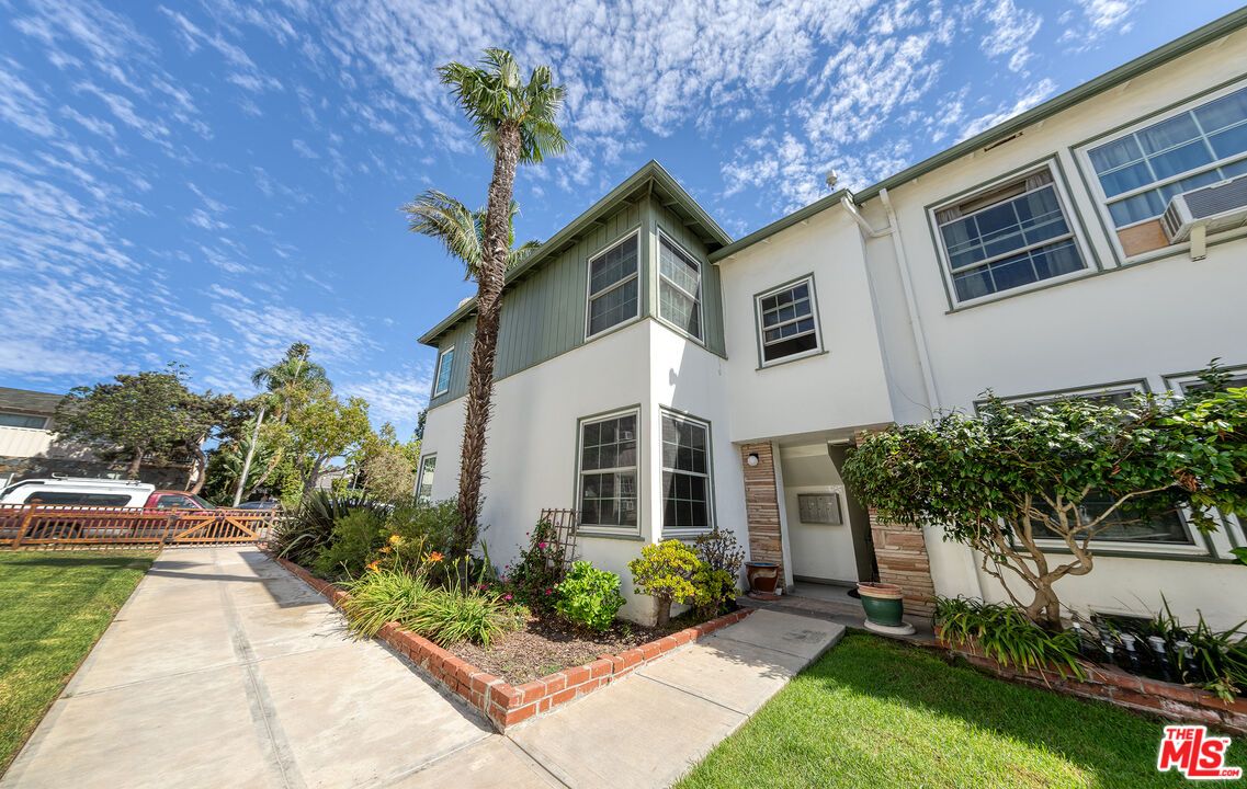 DE Listing image placeholder