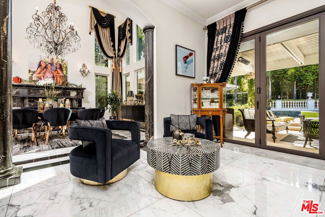 Chandelier, Interior, Living room, Marble